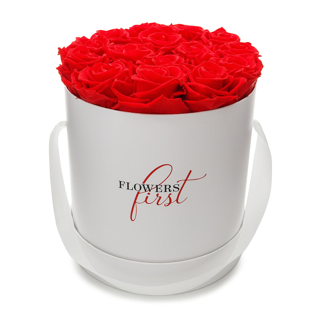 Red Roses & Big White Round Hat Box -1